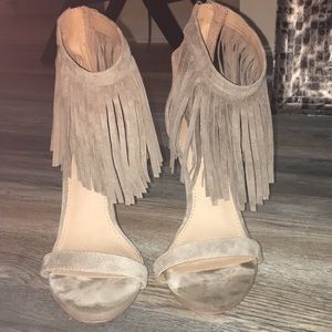 Steve Madden fringe tan shoes